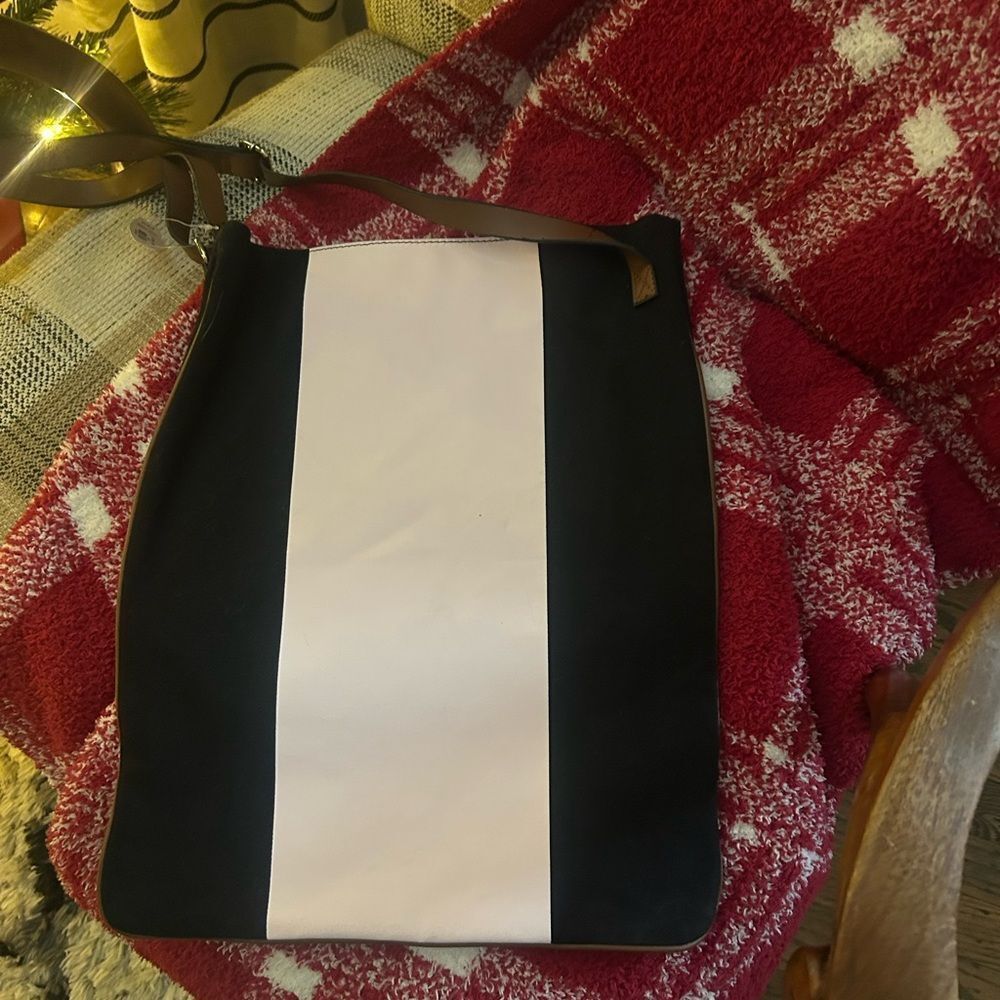 Victoria's Secret Black and Red Tote  C - Picture 6 of 7